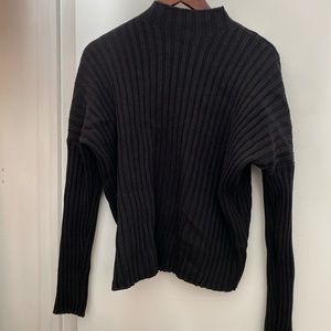 Open back sweater. Size M